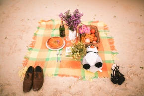 q11cuckoo cloud concepts ronald and katherine engagement session cebu wedding stylist photo shoot stylist nautical vintage beach picnic 26
