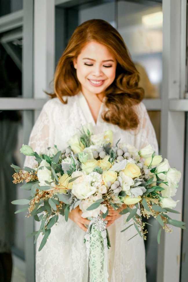 Yellows & Greys for Lovely Yza | photo by Blinkbox Photos